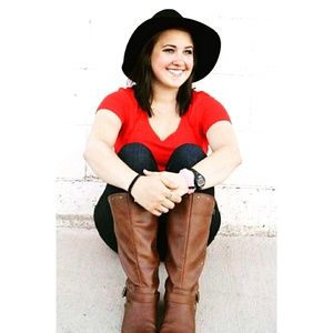 Meet your Posher, Kelsey